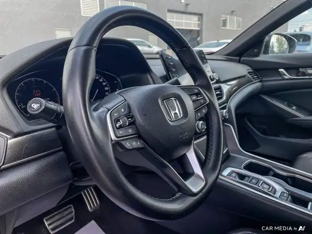 2018 Honda Accord Sedan Sport 2.0 in Cars & Trucks in Cambridge - Image 16