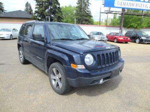 2016 Jeep Patriot High Altitude 4x4 w/Htd Lthr/Bluetooth/Roof/AUX ~ Only 100k