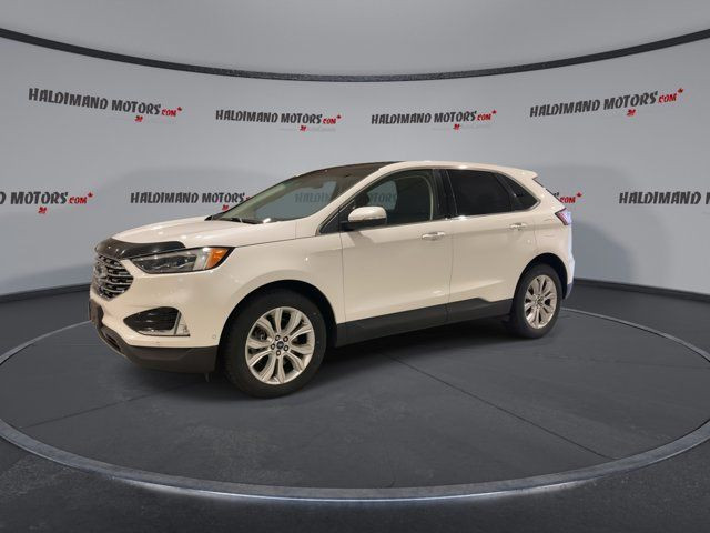2020 Ford Edge Titanium AWD | Panoramic Roof | Heated Seats in Cars & Trucks in Hamilton - Image 4