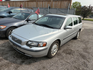 2004 Volvo V70 2.5T