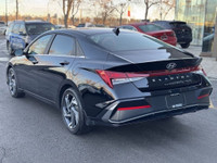 This ONE OWNER ACCIDENT FREE LOW KM Hyundai Elantra LUXURY comes fully loaded with a reliable and re... (image 8)