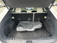 This 2022 Mach E Premium has an Star White exterior and Grey Activex seats with seating for 5. Equip... (image 6)