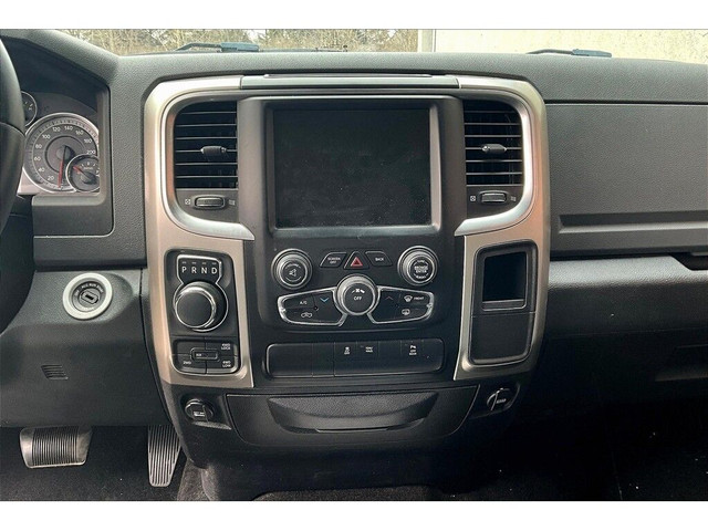 2016 Ram 1500 SLT | Truck Needs Engine | Must Tow | 4X4 in Cars & Trucks in Mississauga / Peel Region - Image 4