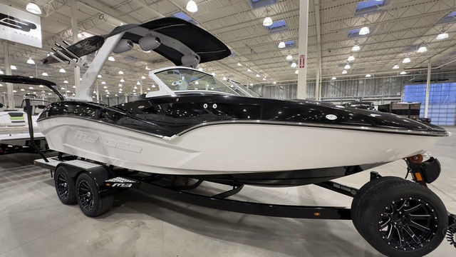 2023 MB Sports B52 23 Alpha in Powerboats & Motorboats in Regina - Image 3
