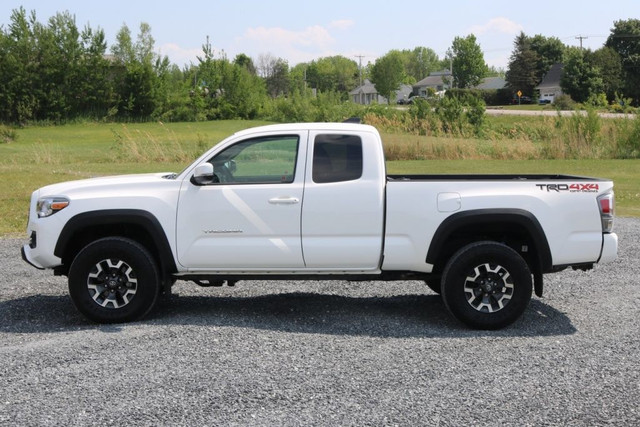 2022 Toyota Tacoma TRD Off Road (4X4 6A) in Cars & Trucks in Lévis - Image 3