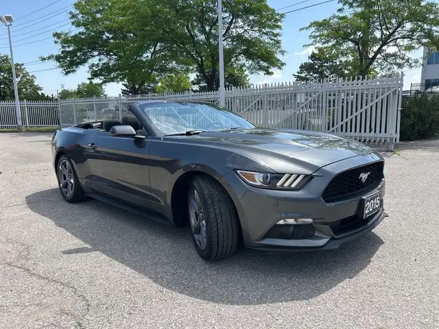2015 Ford Mustang 2dr Conv V662863211806722122
