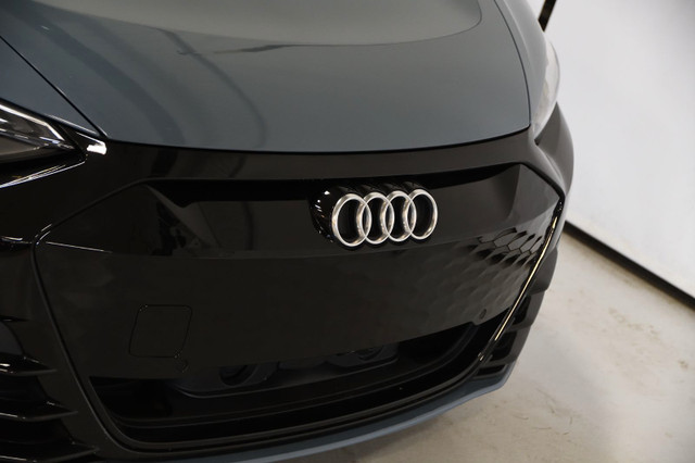 2022 Audi E-tron GT Black optics / Cuir Nappa / Premium / Carpla in Cars & Trucks in Longueuil / South Shore - Image 3