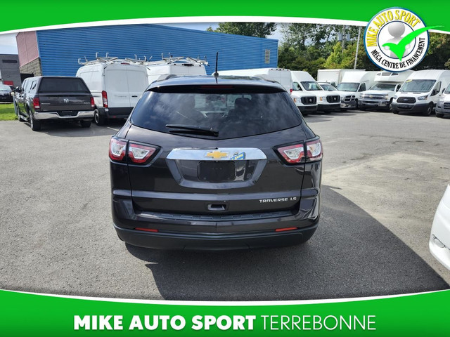 2014 Chevrolet Traverse Traction avant 4 portes LS!! 7 passagers in Cars & Trucks in Laval / North Shore - Image 4