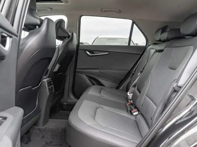 2025 Kia Niro dans Autos et camions dans Ottawa - Image 35