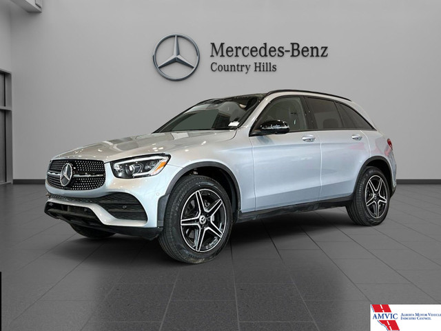 2022 Mercedes-Benz GLC300 4MATIC SUV in Cars & Trucks in Calgary