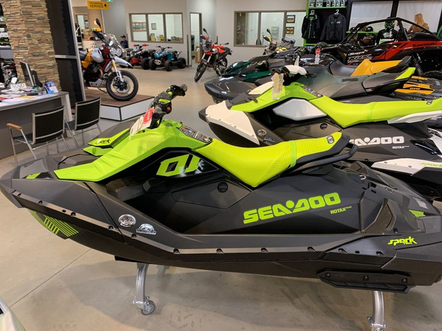 2023 Sea-Doo SPARK TRIXX 2UP SPARK TRIXX 2UP 90HP in Personal Watercraft in Guelph - Image 4