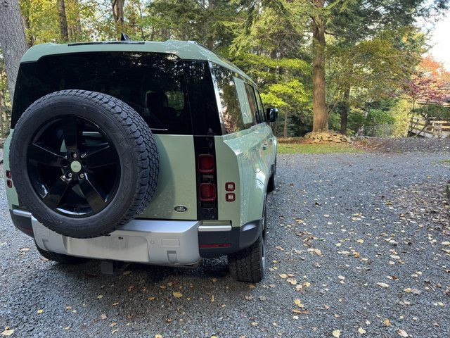 2023 Land Rover Defender 75th Edition in Cars & Trucks in City of Halifax - Image 4