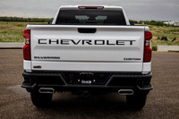 ENGINE DURAMAX 3.0L TURBO-DIESEL I6 (305 hp [227 kW] @ 3750 rpm 495 lb-ft of torque [671 Nm] @ 2750... (image 2)