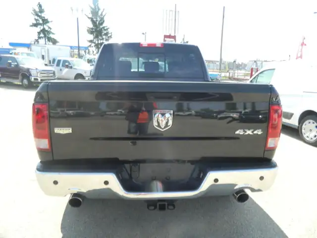 2010 Dodge RAM Laramie 1500 4X4  LOADED  LEATHER /SUNROOF dans Autos et camions dans Ville d’Edmonton - Image 6