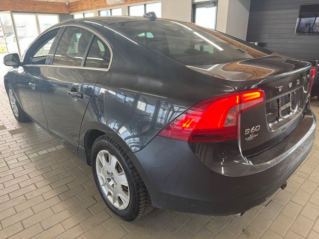 2013 Volvo S60 4dr Sdn T6 AWD in Cars & Trucks in Longueuil / South Shore - Image 3