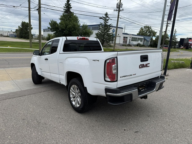 2018 GMC Canyon Extended Cab 3.6L 4WD in Cars & Trucks in Calgary - Image 2