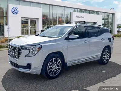 Only 22,034 Miles! This GMC Terrain boasts a Turbocharged Gas/E15 I4 1.5L/-TBD- engine powering this...