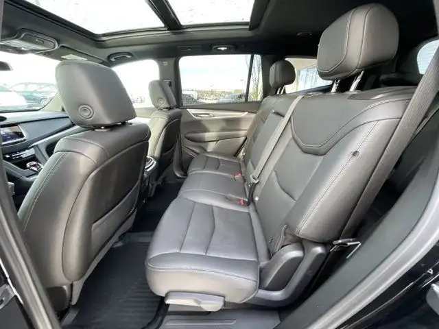 2023 Cadillac XT6 Luxury in Cars & Trucks in Calgary - Image 20