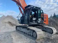 2022 HITACHI ZX345US LC-6 Excavator 