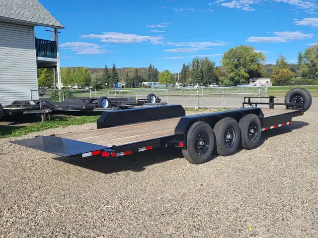 2025 PJ Trailers TRIAXLE PARTIAL GRAVITY TILT in Cargo & Utility Trailers in Fort St. John - Image 5