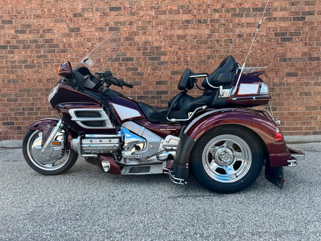  2006 Honda GL1800 Goldwing Trike **MOTOR TRIKE KIT** **EXTRA GA in Street, Cruisers & Choppers in Markham / York Region - Image 2