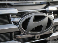This Hyundai Tucson Plug-In Hybrid has a strong Intercooled Turbo Gas/Electric I-4 1.6 L/98 engine p... (image 8)