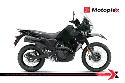 KLR650 La moto KLR650 est construite pour donner à votre passion le pouvoir de s'évader et d'explore...