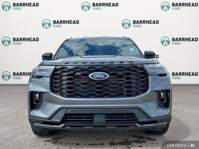 2025 Ford Explorer ST-Line 4WD in Cars & Trucks in Edmonton - Image 2