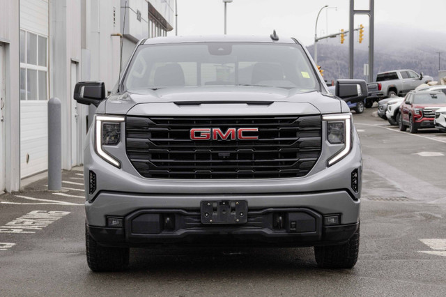 2023 GMC Sierra 1500 Elevation 5.3L V8, Sierra Safety Plus Packa in Cars & Trucks in Kamloops - Image 2