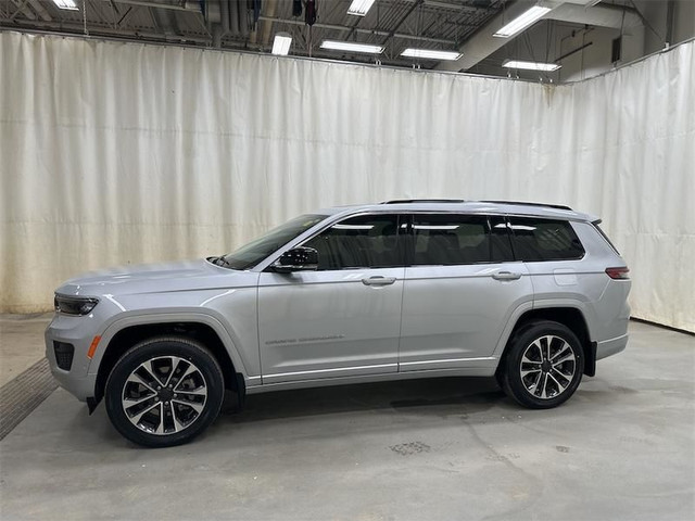2021 Jeep Grand Cherokee L Overland |ALBERTAS #1 PREMIUM PRE-OWN in Cars & Trucks in Fort McMurray - Image 2