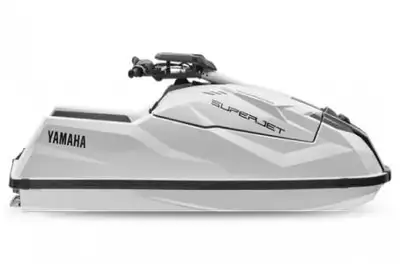 Engine Type: In-Line Displacement: 64 cu. in. (1049 cc) Bore and Stroke: Bore: 3.23 in. (82 mm); Str...