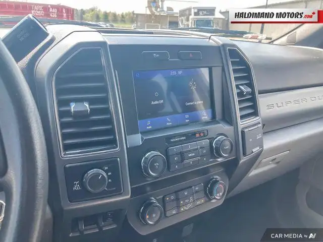 2022 Ford Super Duty F-350 SRW XLT in Cars & Trucks in Hamilton - Image 23