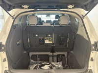 This accident-free 2024 Toyota Sienna LE, finished in classic white, offers a perfect blend of pract... (image 4)