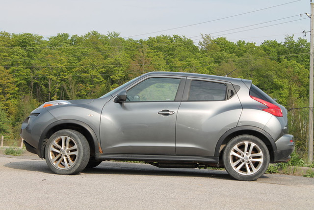 2011 Nissan JUKE SV in Cars & Trucks in Oakville / Halton Region - Image 3