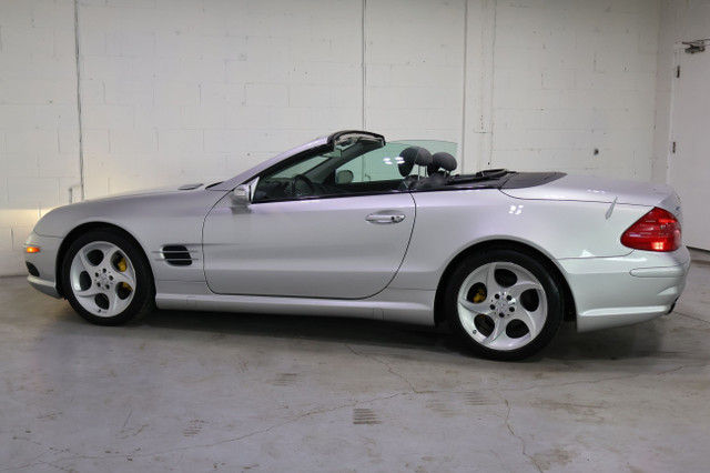 2005 Mercedes-Benz SL-Class SL500 | KEYLESS GO in Cars & Trucks in City of Toronto - Image 3