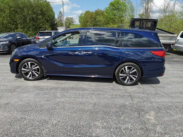 2018 Honda Odyssey Touring dans Autos et camions dans Belleville - Image 9