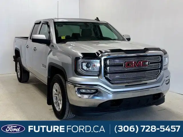 2017 GMC Sierra 1500 SLE | REAR VIEW CAMERA | SPRAY-IN BOX dans Autos et camions dans Ville de Régina - Image 2