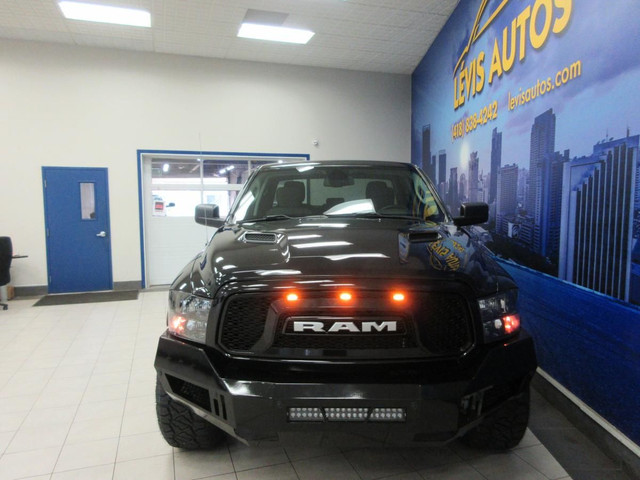 RAM 1500 CLASSIC 2021 EXPRESS NIGHT EDITION V-6 3.6 LITRES 4X4 B in Cars & Trucks in Lévis - Image 4