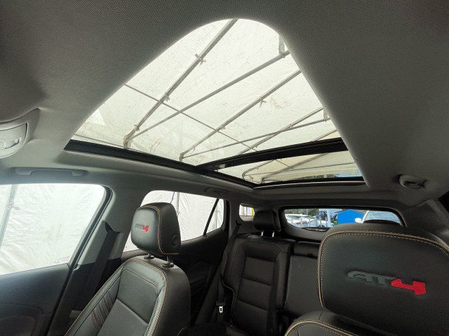GMC Terrain AT4 AWD *TOIT* NAV SIÈGES CHAUFF HAYON ELECT BOSE 20 in Cars & Trucks in Laurentides - Image 3
