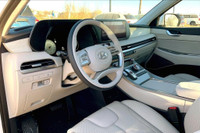 Premium Nappa Leather Seats, Heads Up Display, Second Row Fixed Wide Panel Su, Wireless Charging Pad... (image 7)