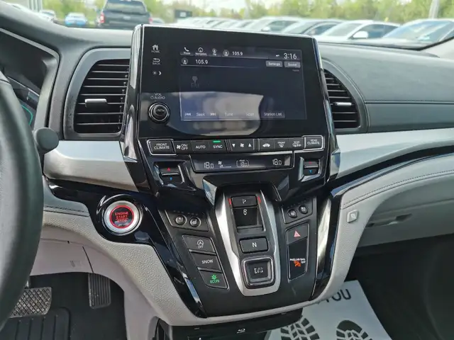 2018 Honda Odyssey Touring dans Autos et camions dans Belleville - Image 22