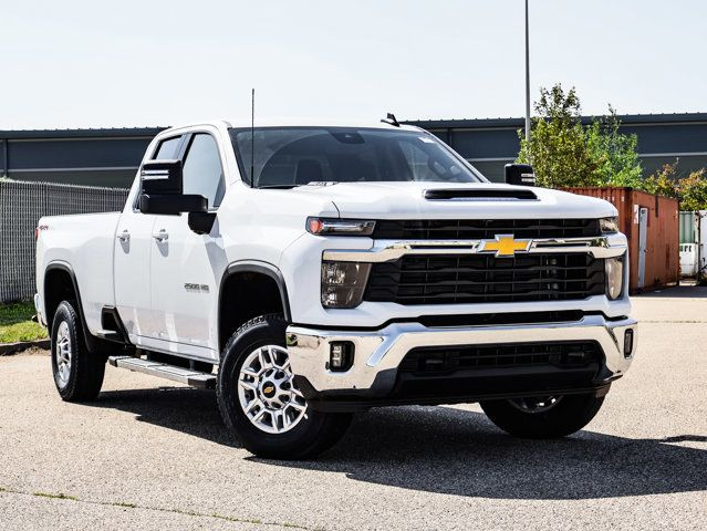 2025 Chevrolet Silverado 2500HD LT in Cars & Trucks in Strathcona County - Image 2
