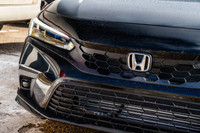 ABS,Front Wheel Drive,Brake Assist,Traction Control,Brake Actuated Limited Slip Differential,4-Wheel... (image 2)