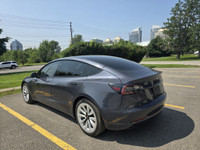 2023 TESLA MODEL 3 - SR RWD! 12,900km! Certification included. HST and Licensing Extra FINANCING AVA... (image 4)