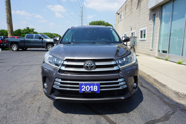 2018 Toyota Highlander in Cars & Trucks in Oakville / Halton Region - Image 2