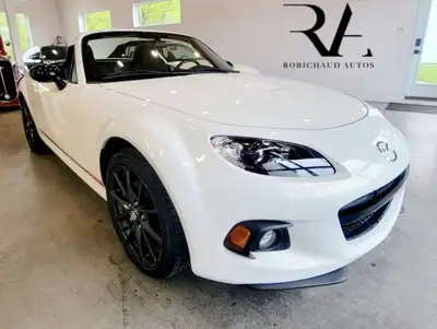 Mazda MX-5 GS PRHT 2013 – Automatique – 30 109 KM Transmission : Automatique PRHT (Power Retractable...