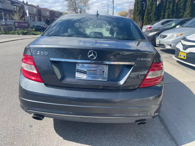 2010 Mercedes-Benz C-Class in Cars & Trucks in City of Toronto - Image 7