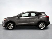 Our top of the line used 2017 Nissan Qashqai SV that's street savvy and road trip ready in Gun gray... (image 1)