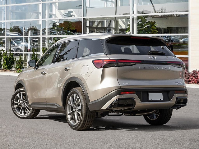 2024 Infiniti QX60 LUXE in Cars & Trucks in City of Montréal - Image 4