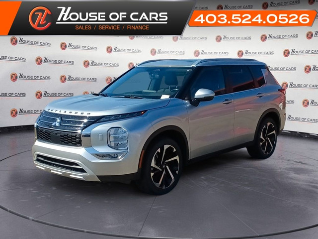 2023 Mitsubishi Outlander SE S-AWC in Cars & Trucks in Lethbridge